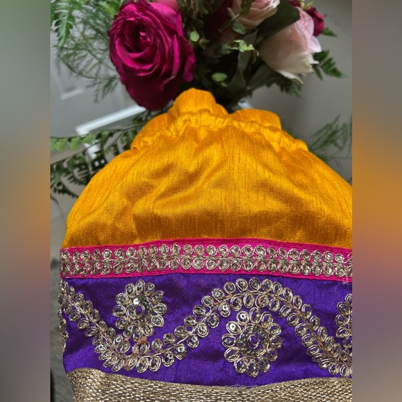 Indian Handmade Pouch Bag / Potli Purse Bag - Art Silk Drawstring - Picture 4 of 4